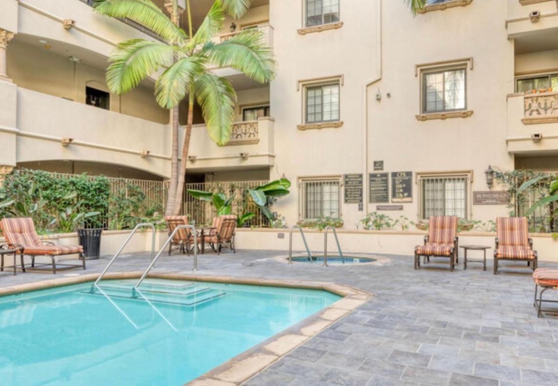 Apartamento La Sunshine House-Pool, Sauna And Free Parking Los Ángeles Exterior foto