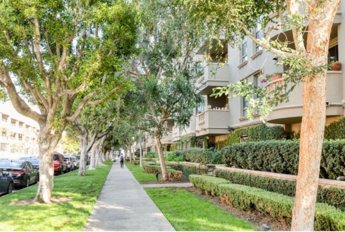 Apartamento La Sunshine House-Pool, Sauna And Free Parking Los Ángeles Exterior foto