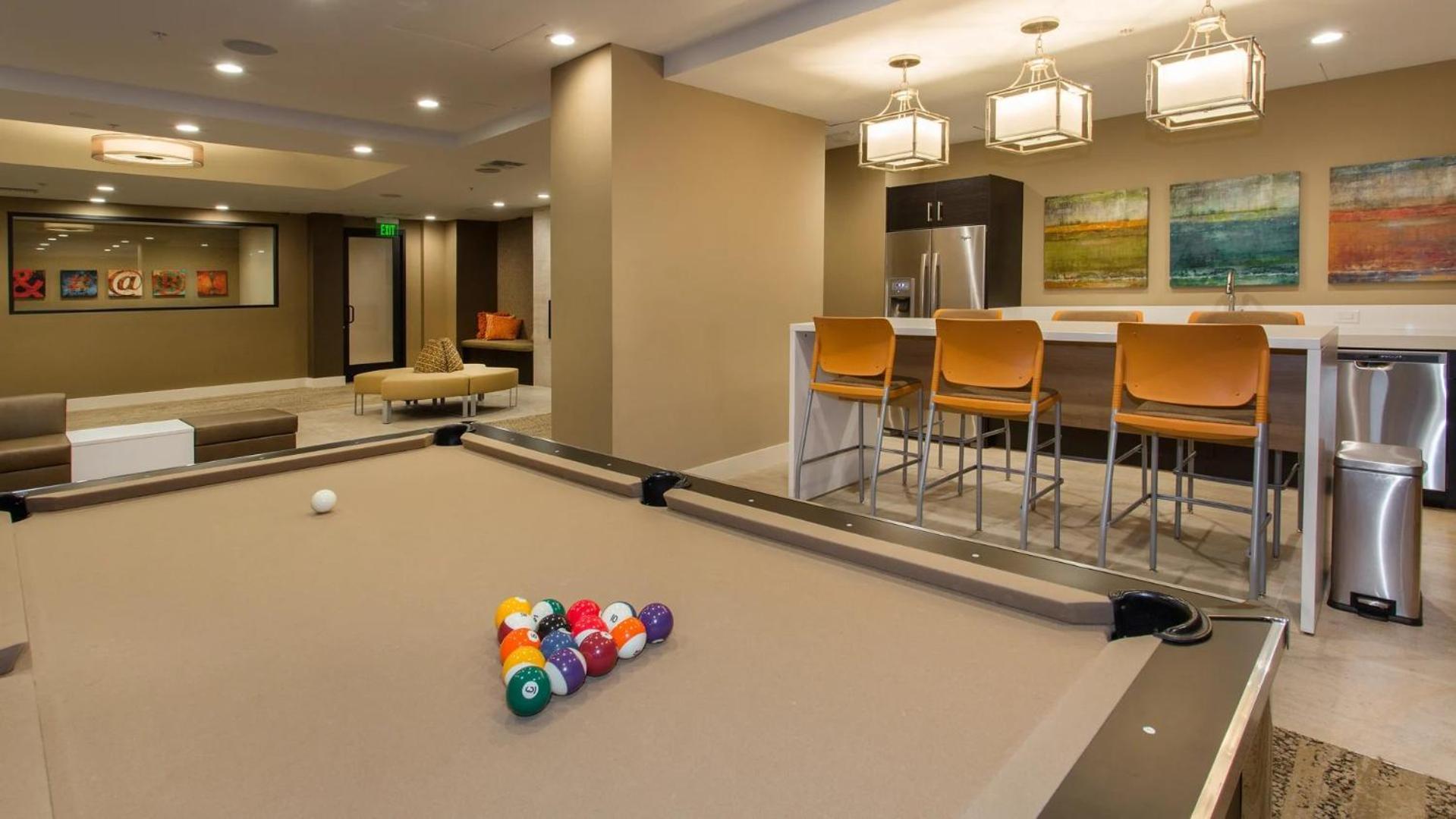 Apartamento La Sunshine House-Pool, Sauna And Free Parking Los Ángeles Exterior foto