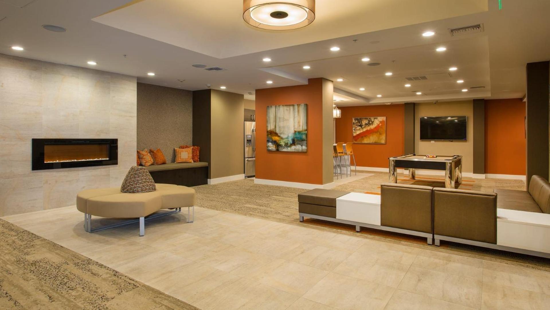 Apartamento La Sunshine House-Pool, Sauna And Free Parking Los Ángeles Exterior foto